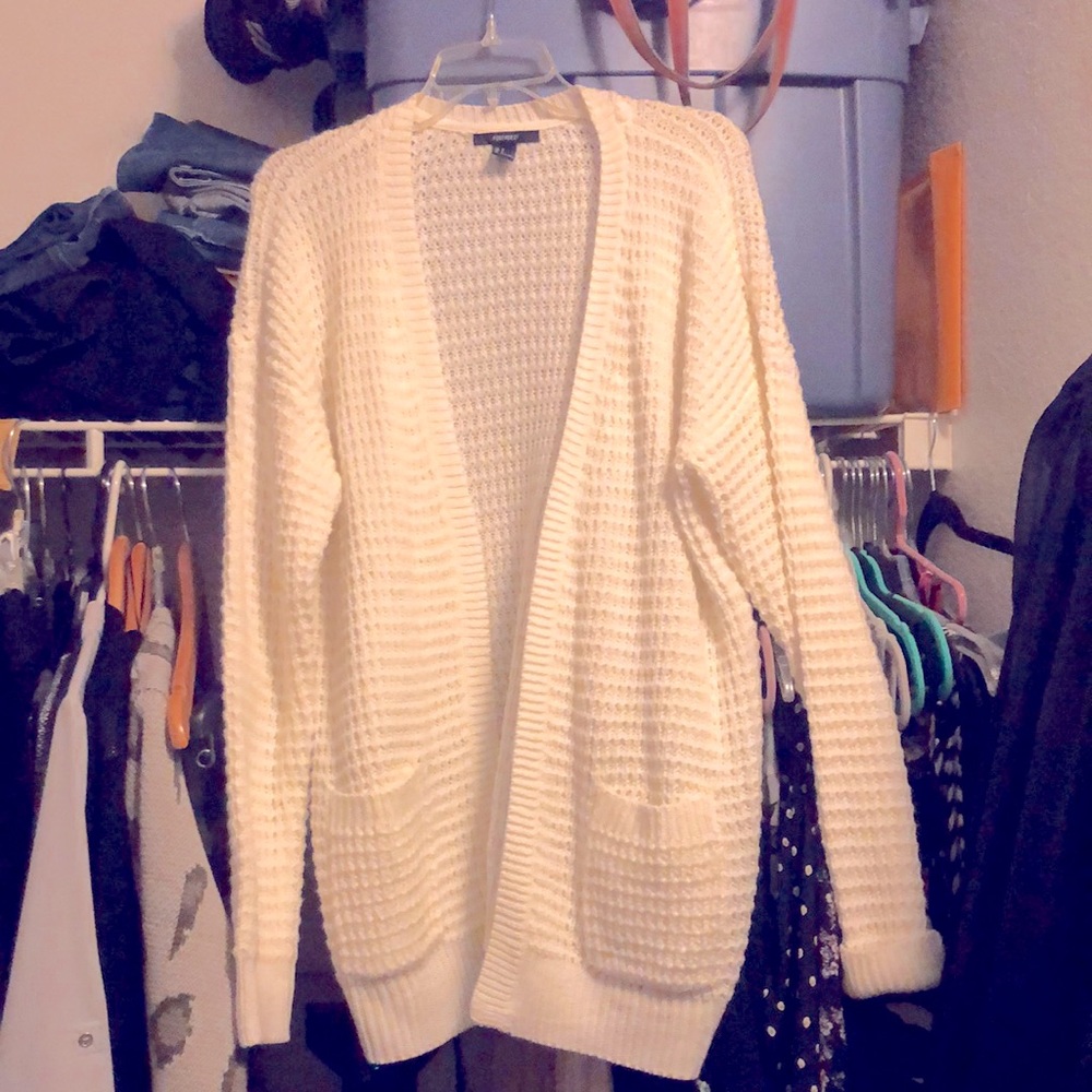 Chunky white cardigan